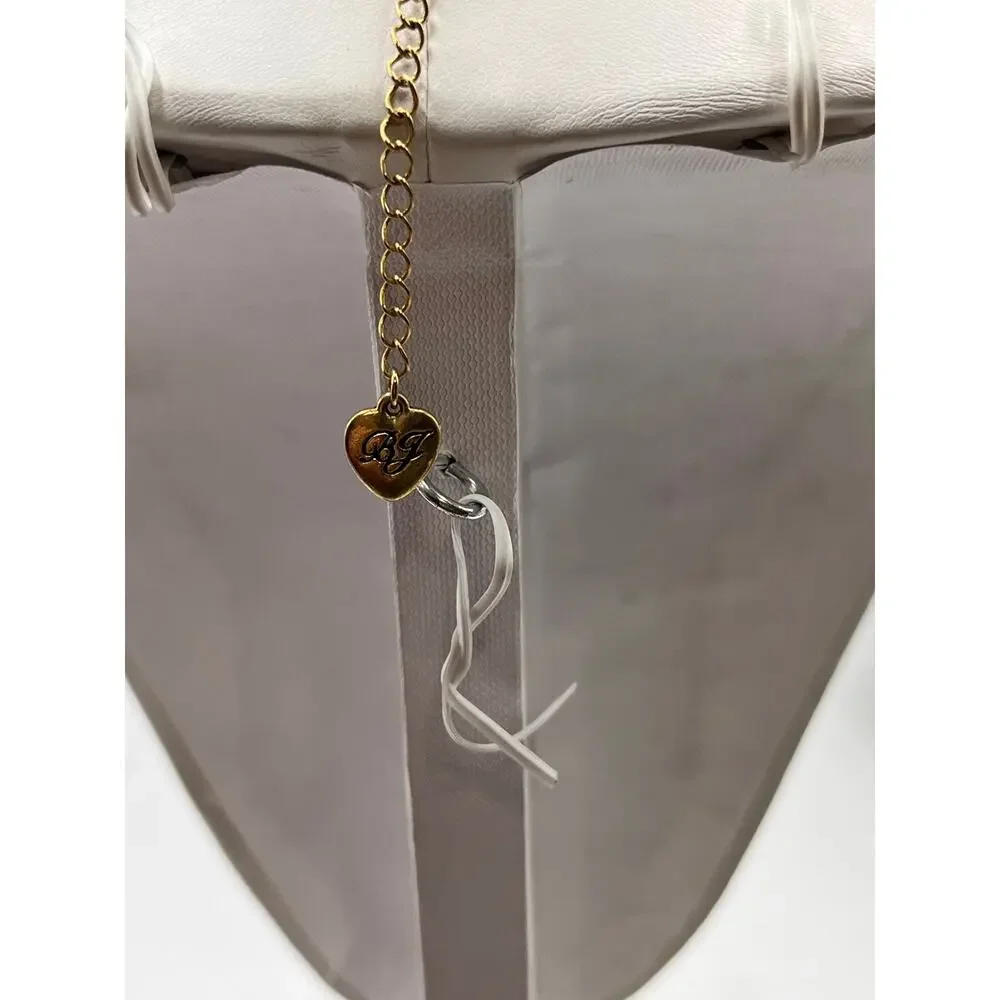 Betsey Johnson Betsey Goes to Paris Paris Eiffel Tower heart‎ Oui Fob necklace